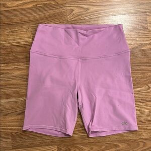 ALO Yoga Women's Pink Shorts